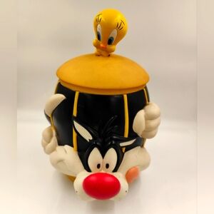 Sylvester and Tweety Cookie Jar - Looney Tunes Warner Bros - Vintage Kitchen